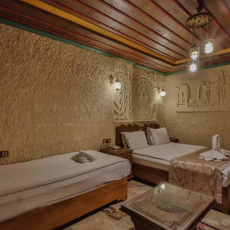 Feel Cappadocia Stone House ホテル 3*