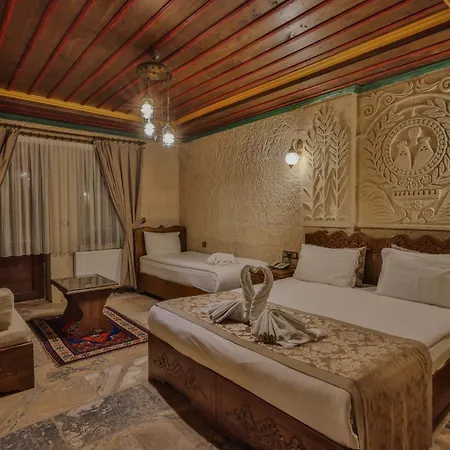 Feel Cappadocia Stone House ホテル ギョレメ