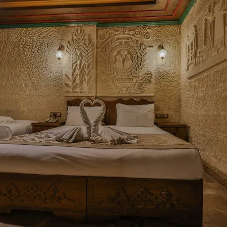 酒店 Feel Cappadocia Stone House 3*
