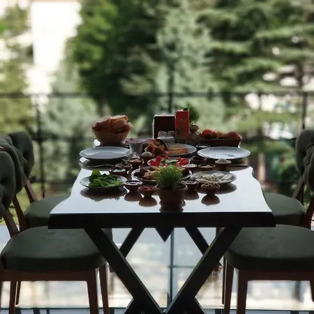 Feel Cappadocia Stone House ホテル 3*